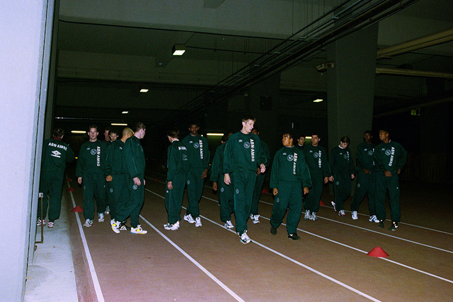 WB Tokyo Training 6 900