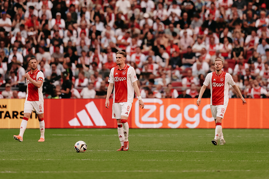 Spelersbalenajaxnec