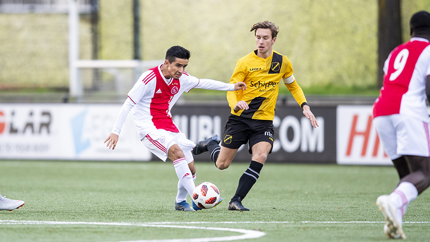 toekomst-alert-miraculeuze-comeback-ajax-o19--17