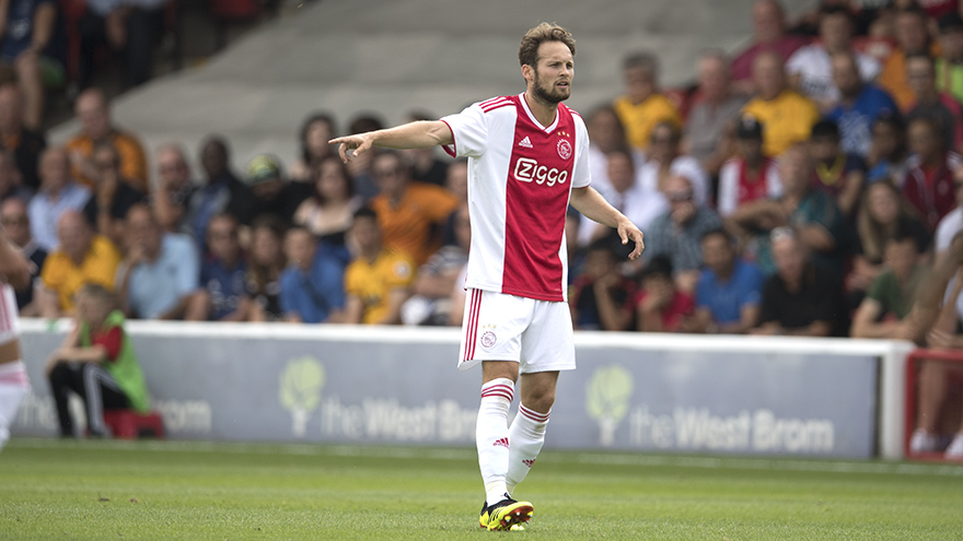 ajax-gelijk-tegen-wolves-rentree-daley-blind-7