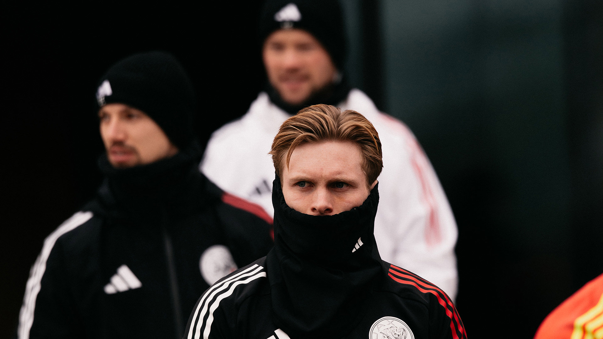 TRAINING HEADER ART 1920