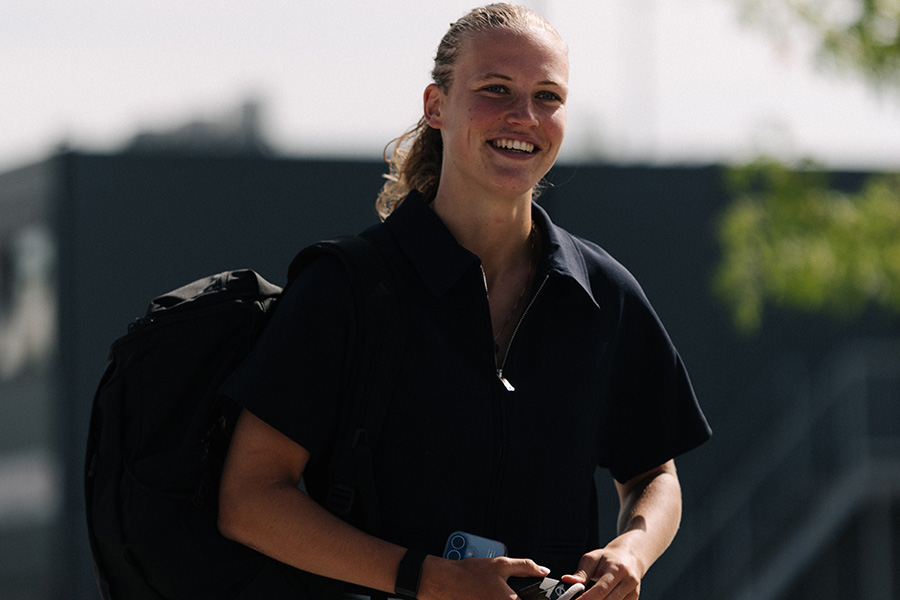 Aankomst Ajax Vrouwen 5
