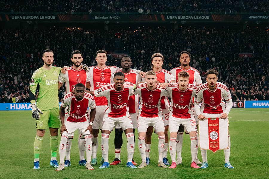 Ajaxteamaek900