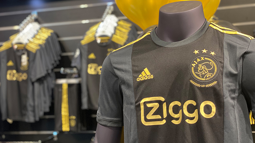 Ajax shirt goud 2025