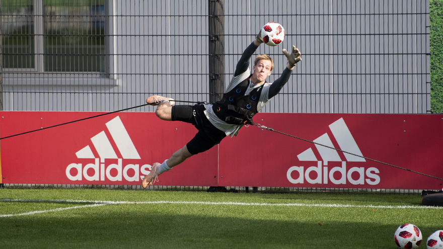 ajax-slaat-weg-in-richting-heerenveen-5