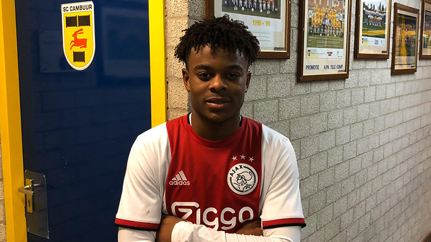 sontje-hansen-ik-wilde-eigenlijk-mijn-shirt-uittrekken