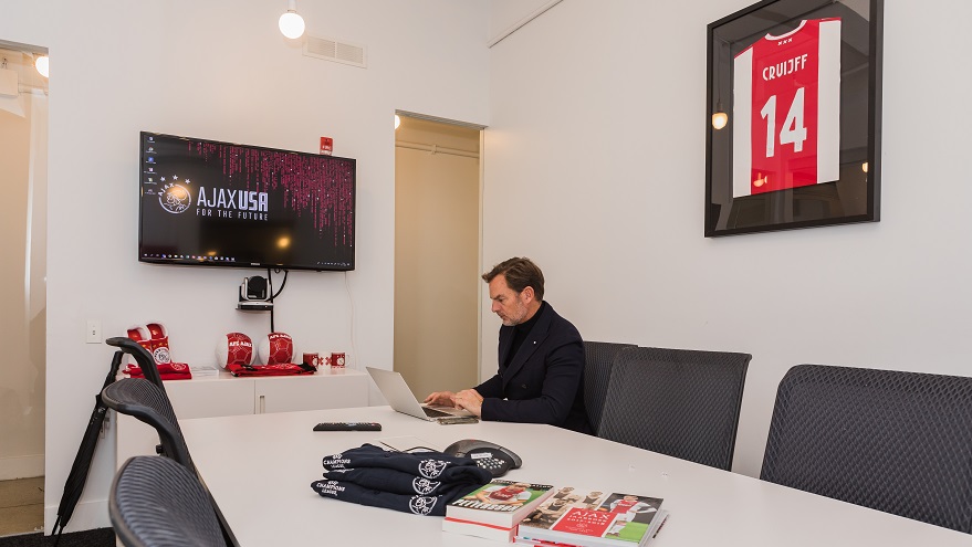 ajax-zet-volgende-stap-in-internationale-expansie-met-opening-kantoor-in-new-york--1