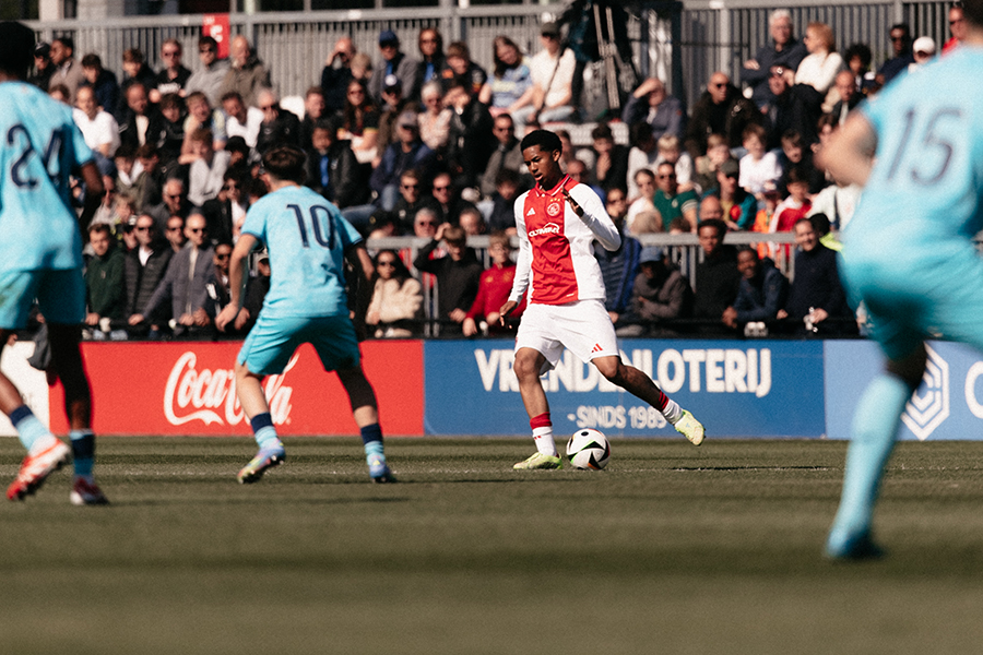 Ajax Athletic 900 11
