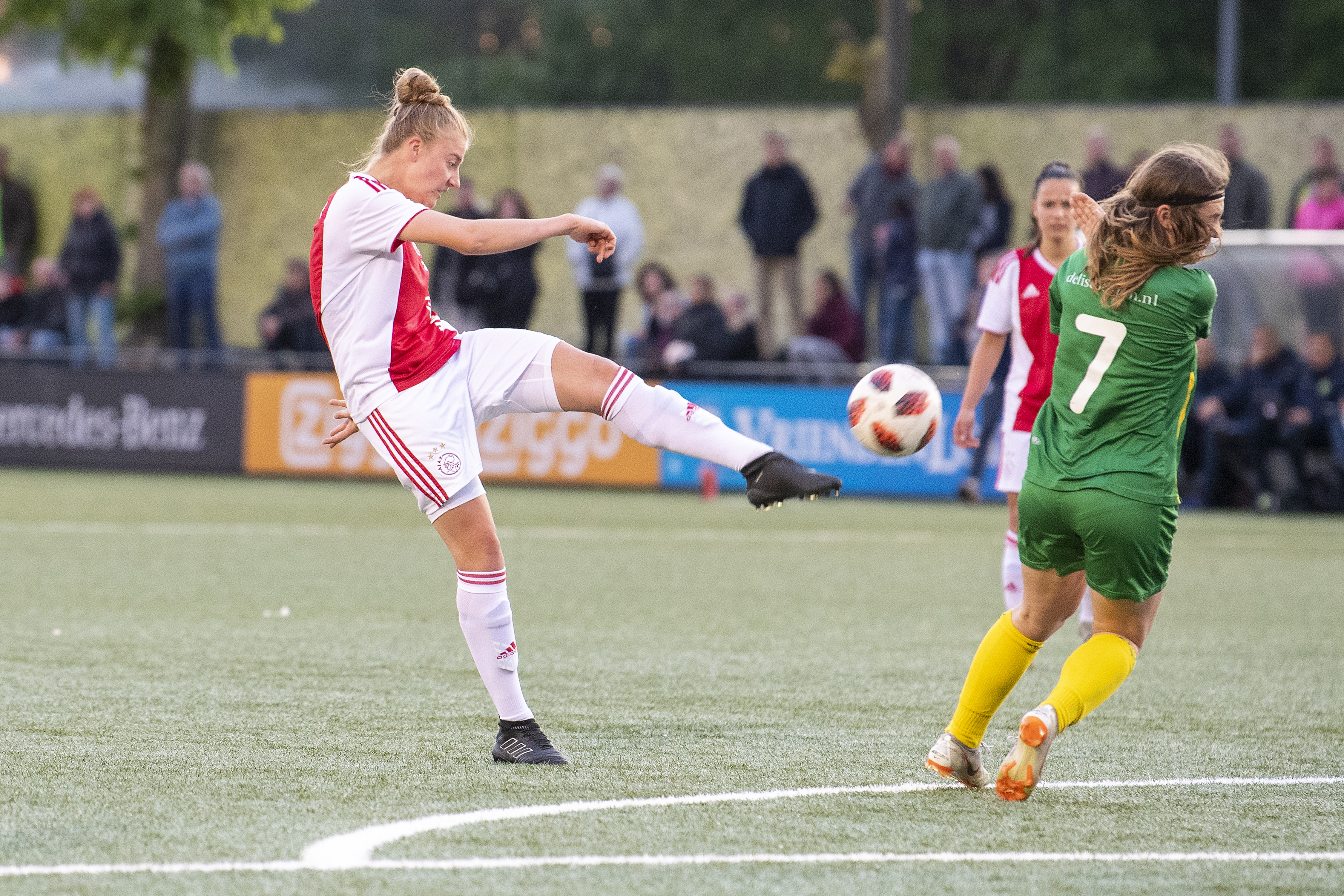 interlands-welke-ajax-vrouwen-komen-in-actie-9
