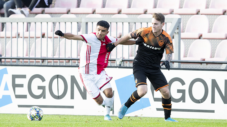 liveblog-ajax-valencia-reacties-na-pijnlijke-uitschakeling-65