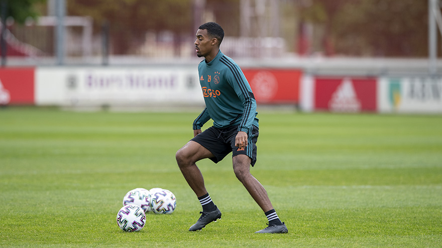 fotos-nu-ook-de-andere-helft-van-de-selectie-in-beeld-3