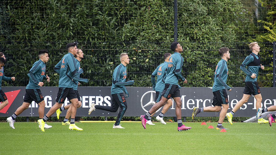 liveblog-valencia-ajax-terug-op-nederlandse-bodem-112