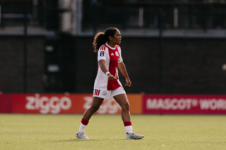 Ajaxvrouwenpec9