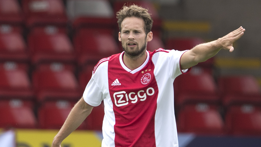ajax-gelijk-tegen-wolves-rentree-daley-blind-8