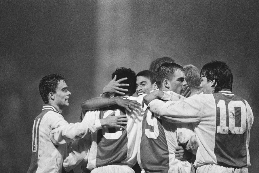 Ajax 900 9495 Juichen AFC004001379 002