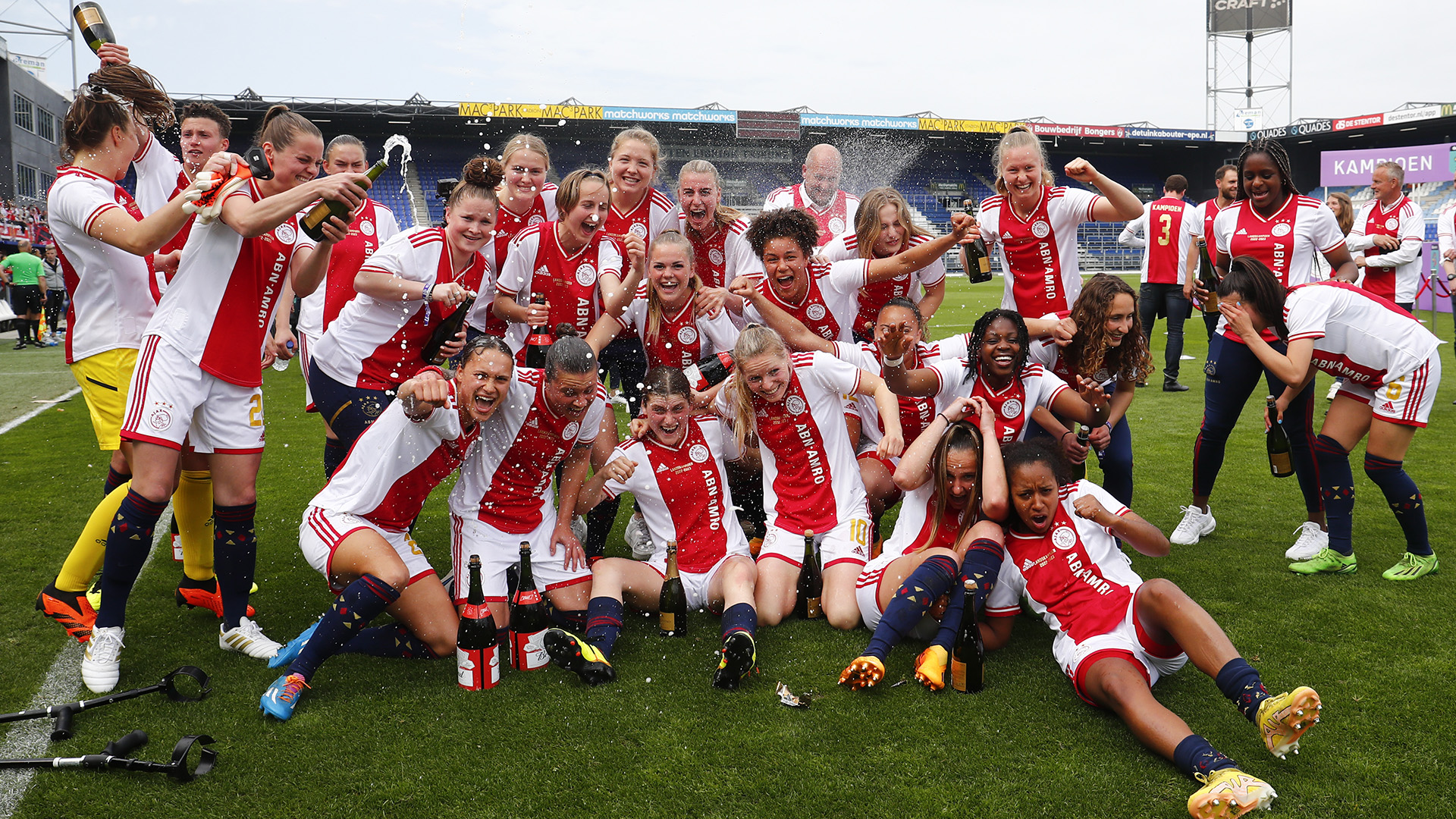 Ajax Doc | 10 jaar Ajax Vrouwen