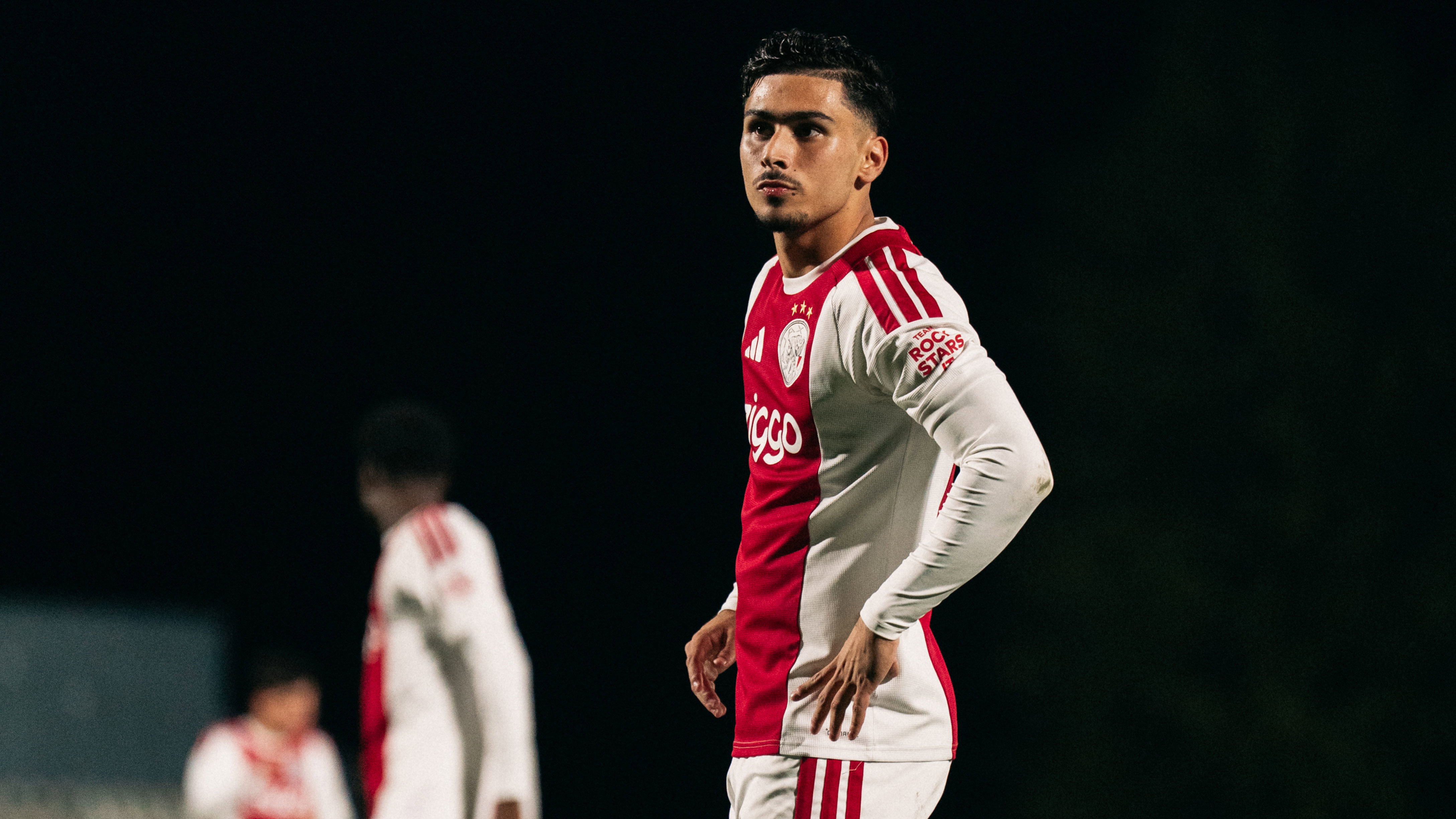Unuvarjongajax1920