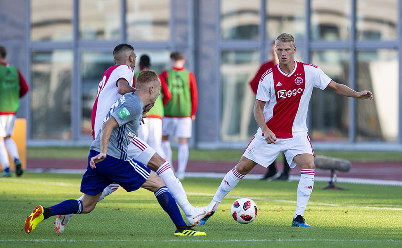 liveblog-nederlaag-ajax-anderlecht-spits-eert-nouri-4