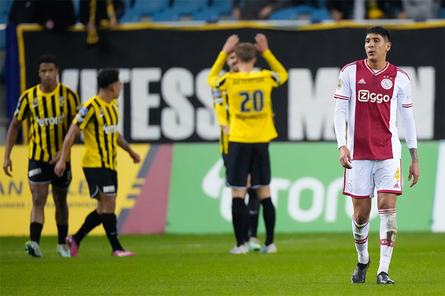 Alvarez Baalt Van Doelpunt Vitesse 900