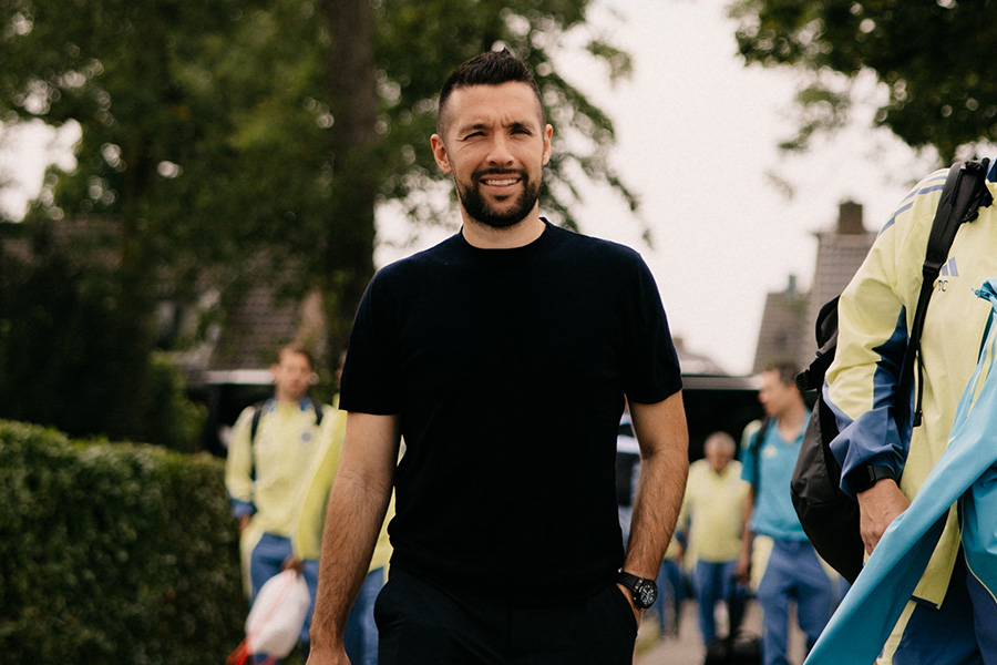 Aankomstolympiakos900 2