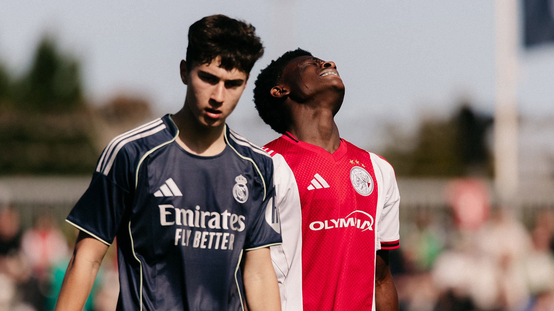 Verlies Ajax Real 1920