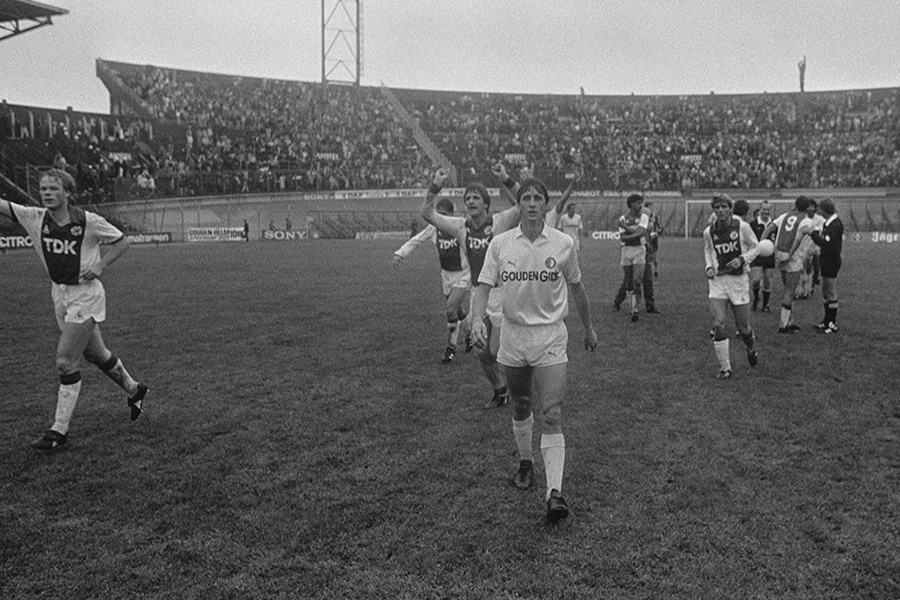 Klassieker Historisch JC Fey 900