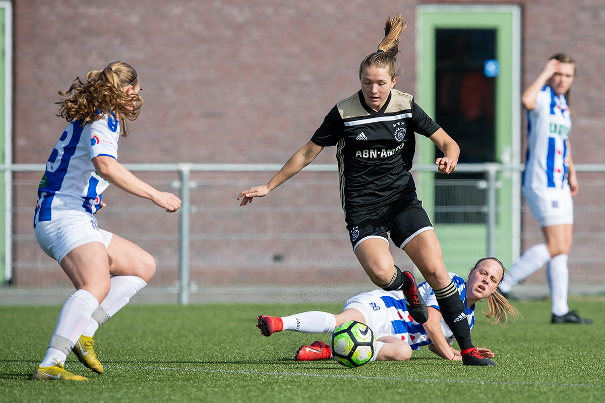 Jonna Van De Velde100 25