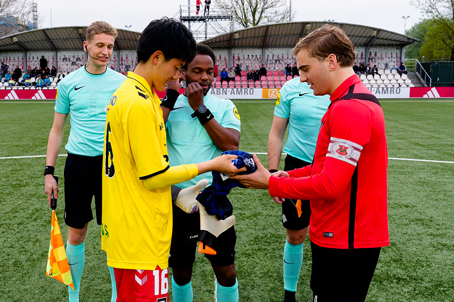 Gamba Oefenduel 10