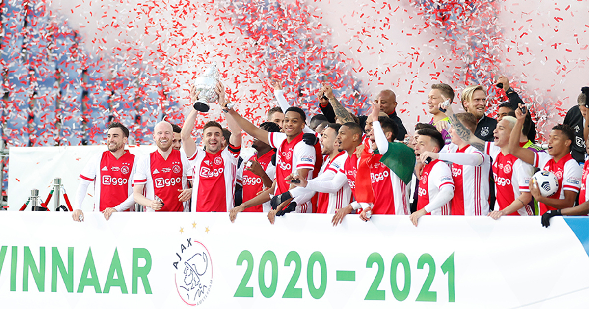 bloed stap Verkleuren Verslag | Ajax vecht zich in bekerfinale voorbij Vitesse