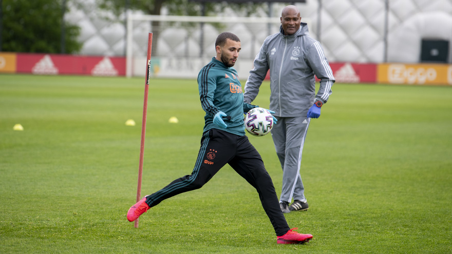 fotos-nu-ook-de-andere-helft-van-de-selectie-in-beeld-15