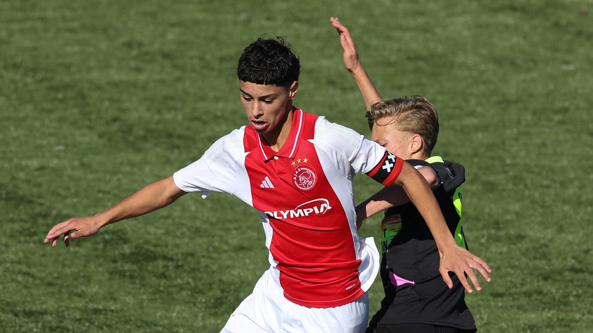 Programma jeugd: O15 speelt bekerklassieker, O19 naar Wijdewormer