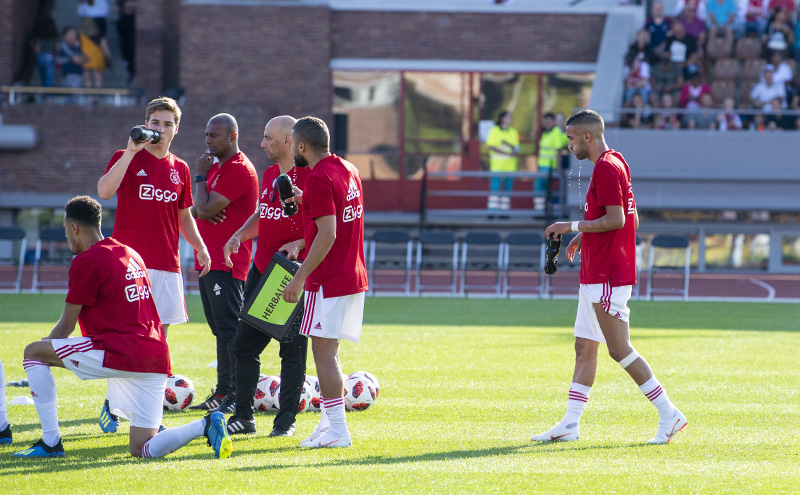 liveblog-nederlaag-ajax-anderlecht-spits-eert-nouri-13