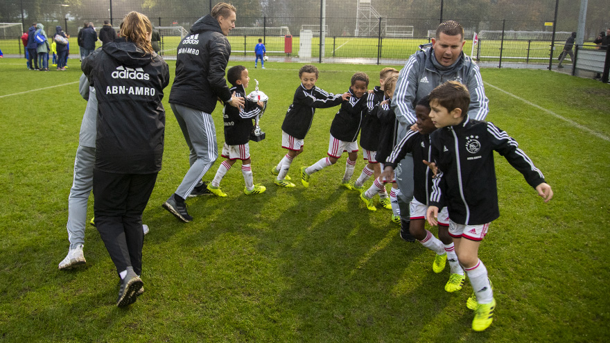 ajax-en-sv-hoofddorp-winnen-toernooi-van-de-toekomst-2