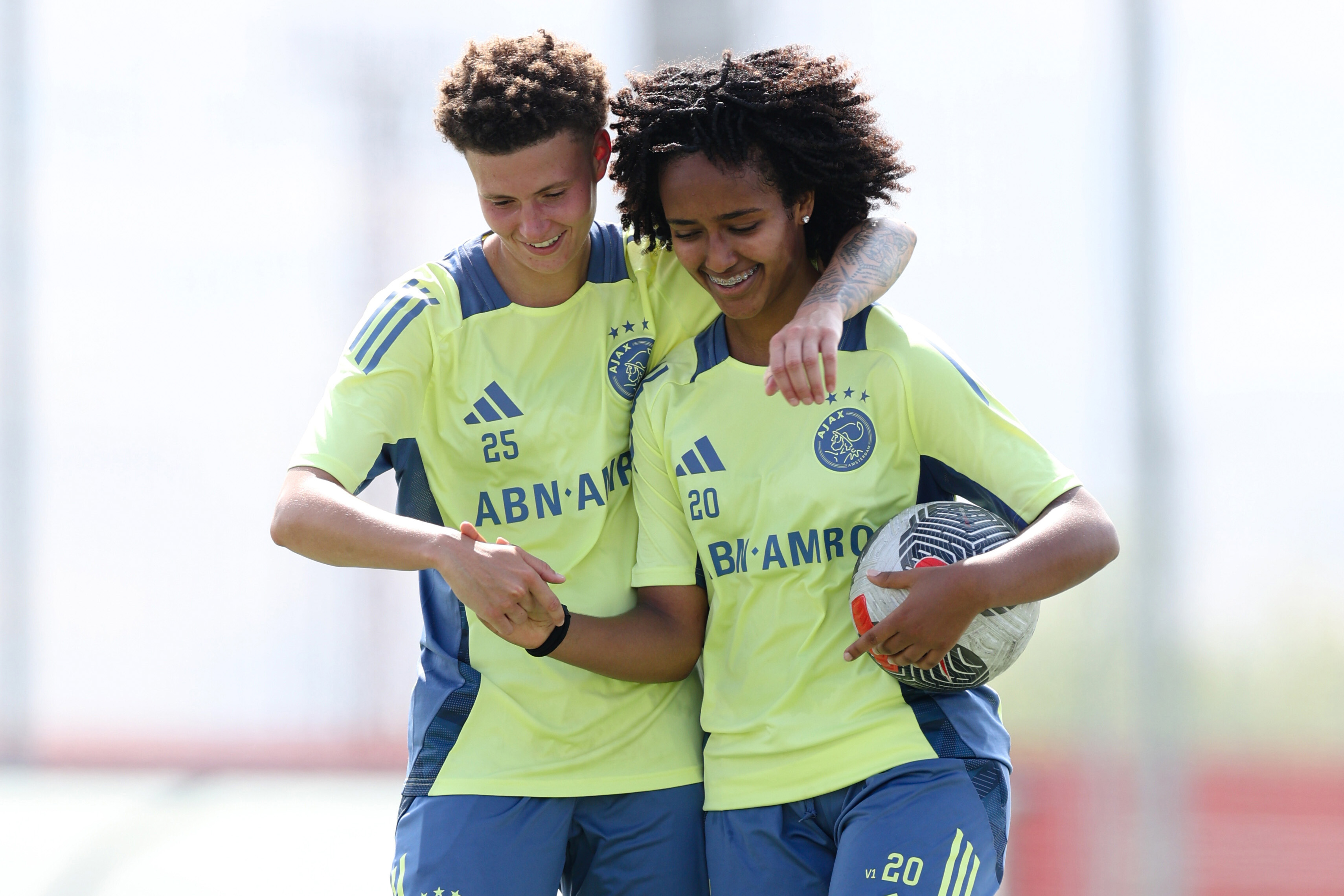 Desanders En Yohannes Madrid