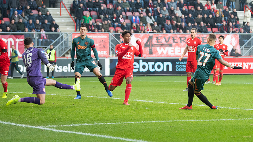 liveblog-fc-twente-ajax-huntelaar-2-lang-3-ajax-5-18