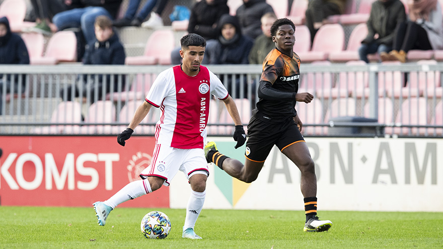 liveblog-ajax-valencia-reacties-na-pijnlijke-uitschakeling-64