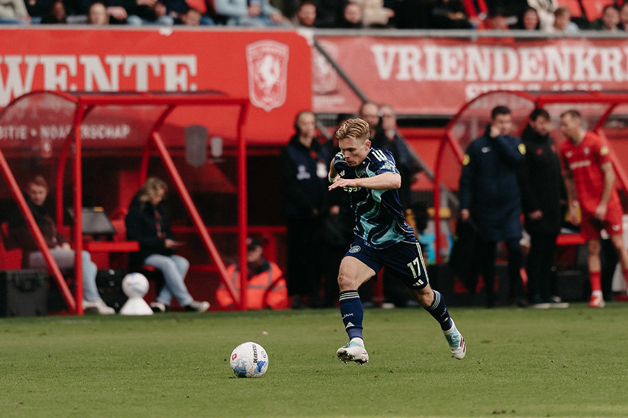 Edvardsen Aan De Bal