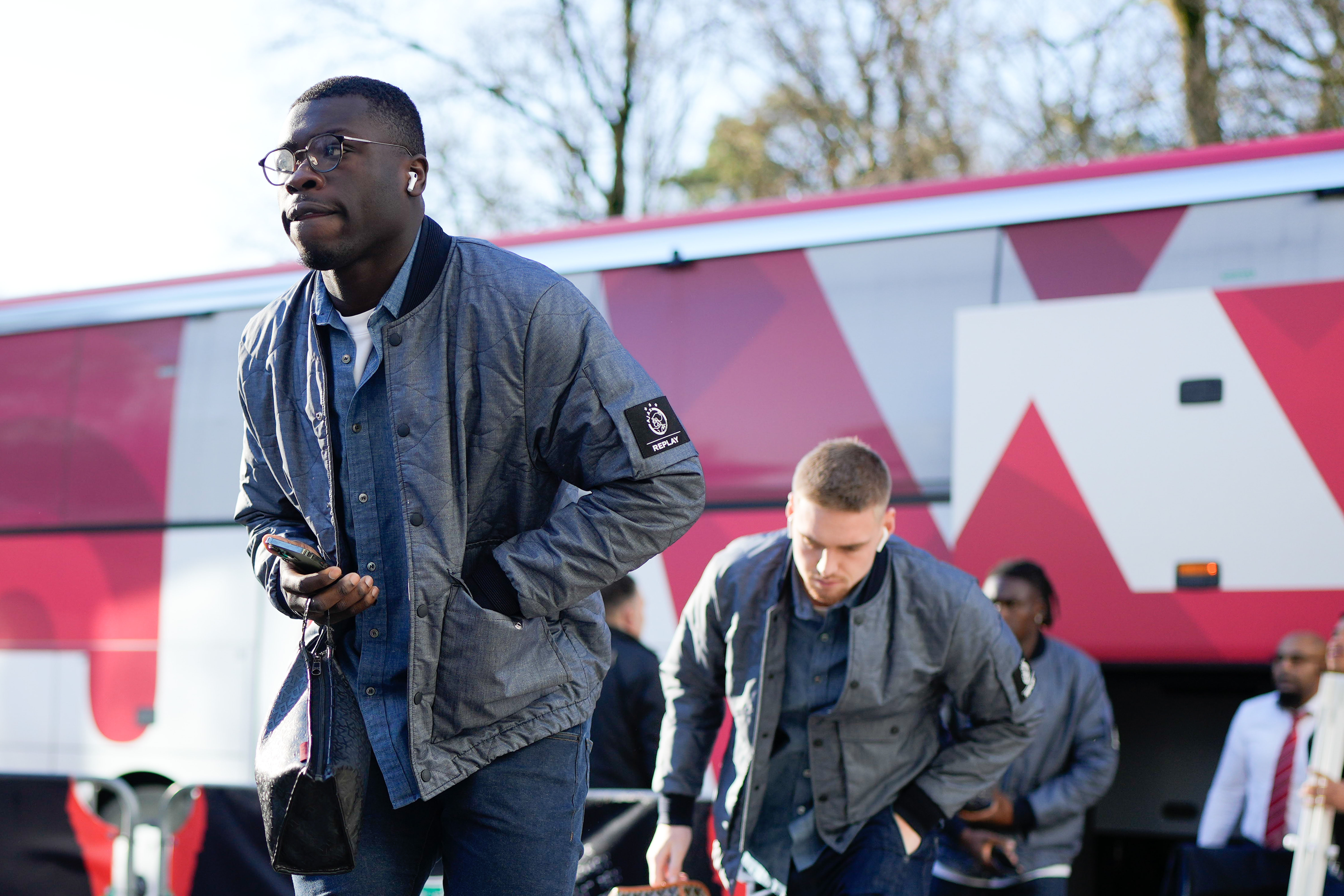 Aankomst Brobbey 900