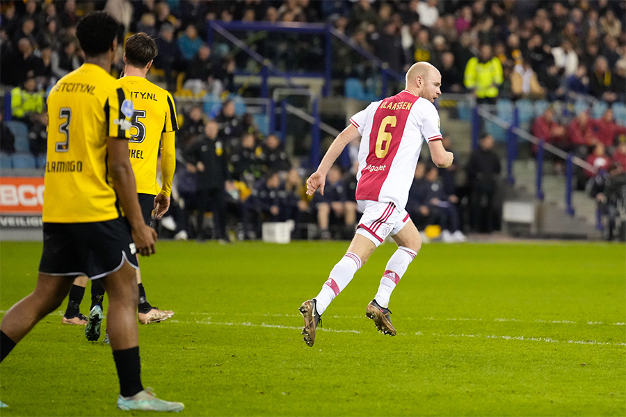 Klaassen Na Doelpunt 900