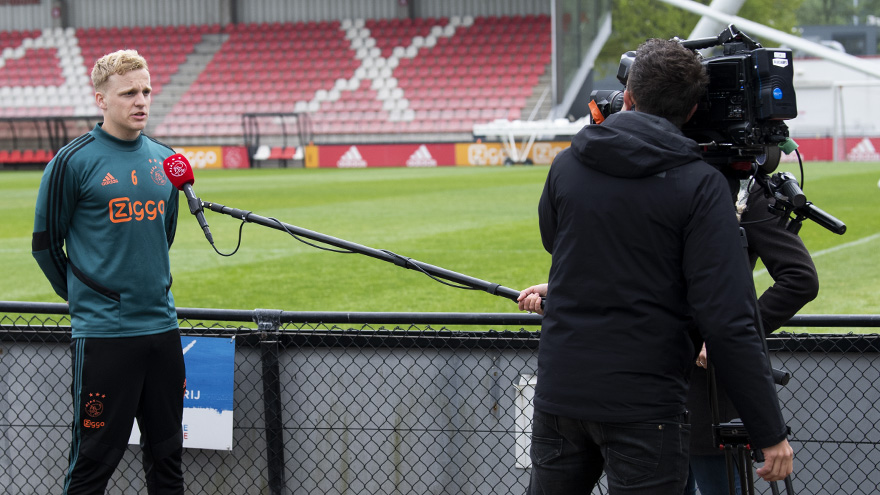 fotos-ajacieden-hervatten-training-in-drietallen-24