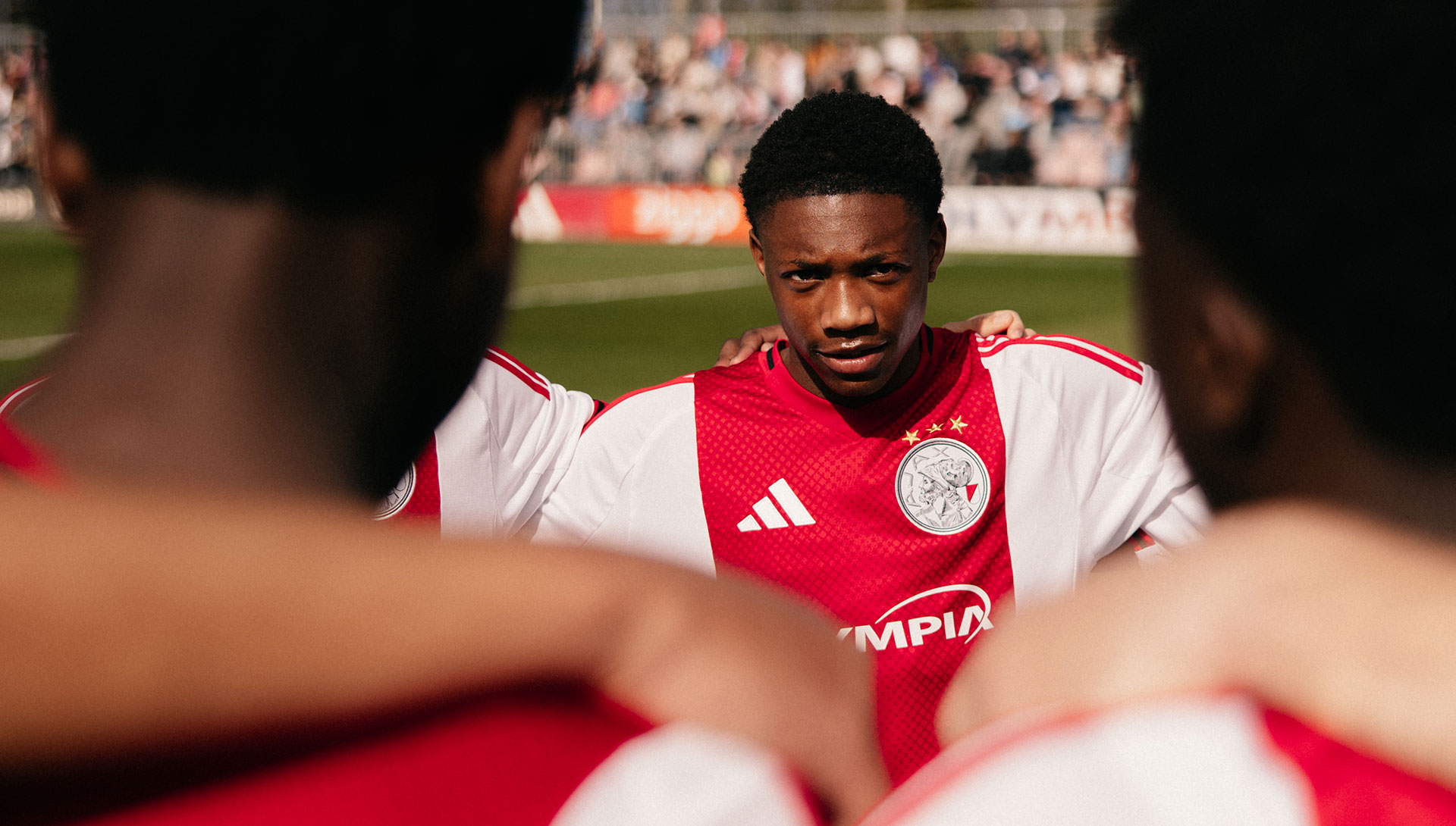 Van spelersbus tot het veld: de Olympia Future Cup