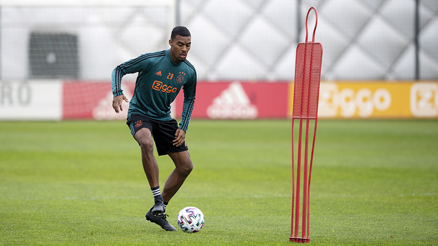 fotos-nu-ook-de-andere-helft-van-de-selectie-in-beeld-5