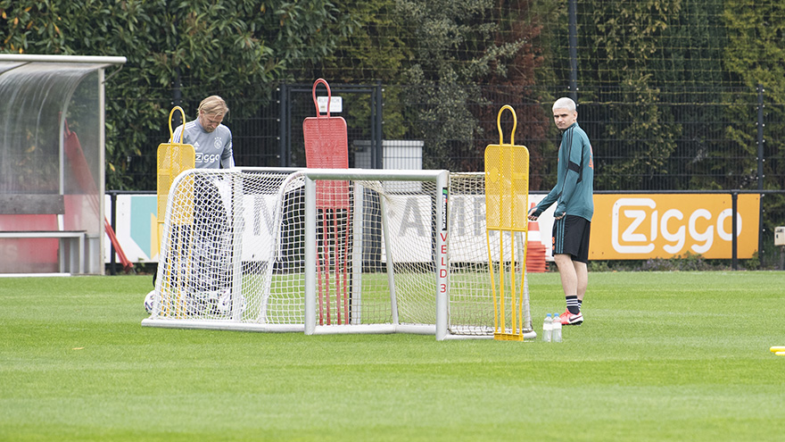 fotos-ajacieden-hervatten-training-in-drietallen-22