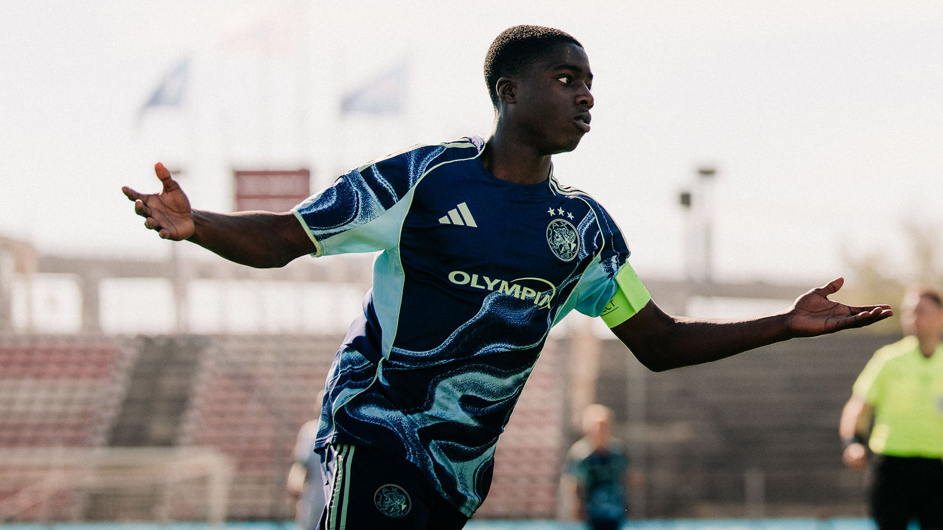 Highlights PSV O19 – Ajax O19 | Kleine maar fijne zege op PSV 