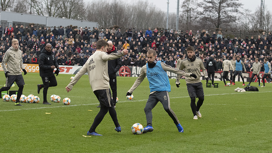 ajax-na-sfeervolle-open-training-klaar-voor-klassieker-6