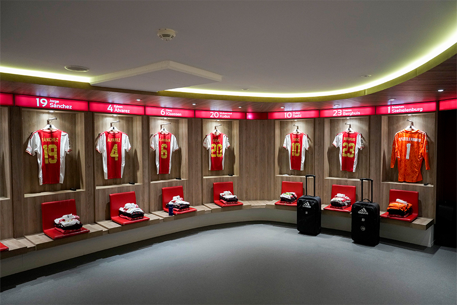 Kleedkamer Arena 900