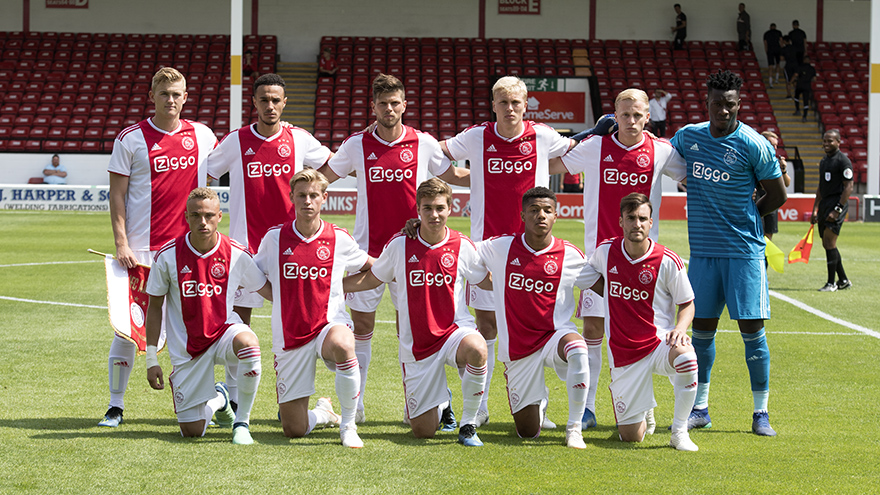 ajax-gelijk-tegen-wolves-rentree-daley-blind-1
