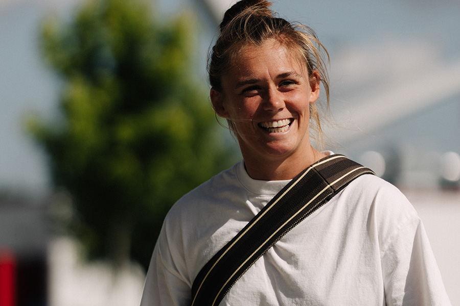 Aankomst Ajax Vrouwen 3