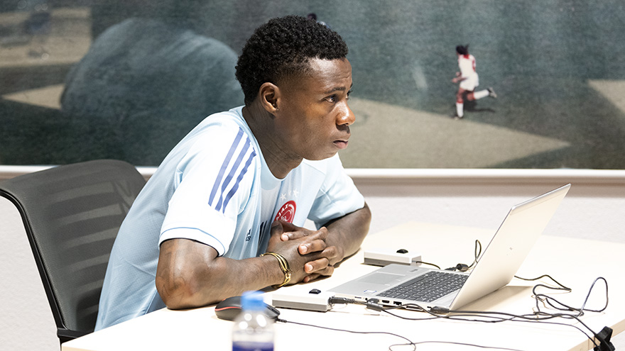 fotos-ajacieden-ondergaan-testen-in-nieuwe-trainingslijn-12