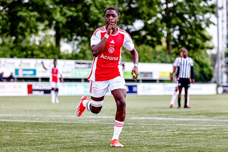 Ajax ISR 3